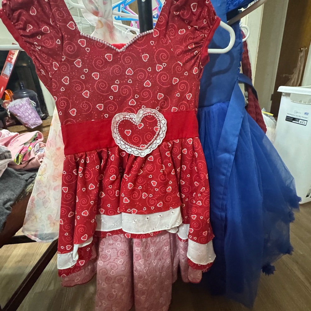 Red Heart Kids Costume